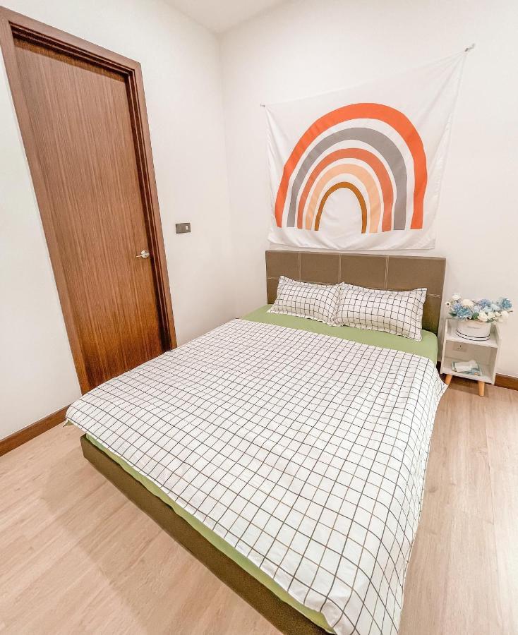 Starry Homes @ Green Haven 2Beds 2Bath+Pool View マサイ エクステリア 写真