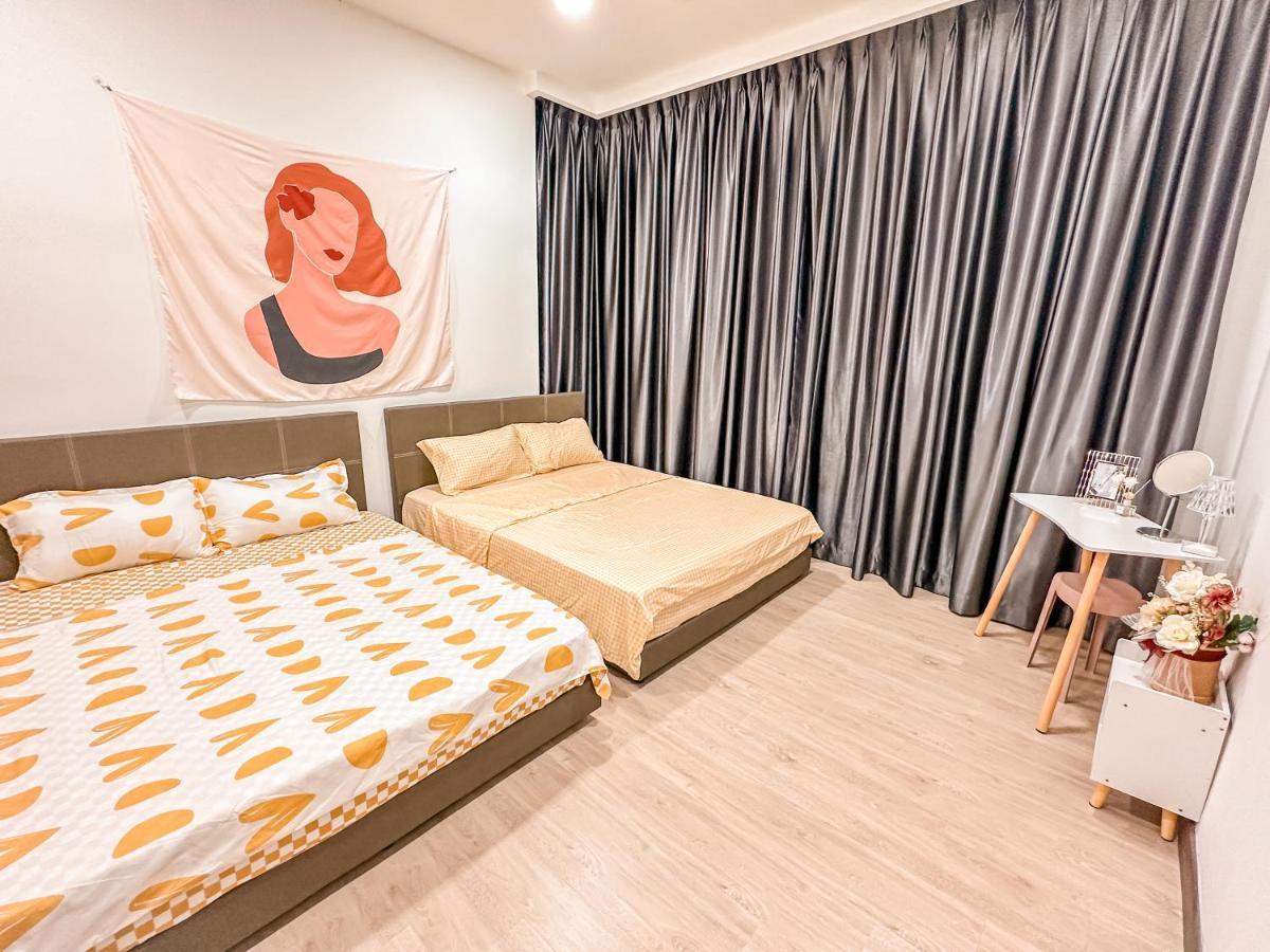 Starry Homes @ Green Haven 2Beds 2Bath+Pool View マサイ エクステリア 写真
