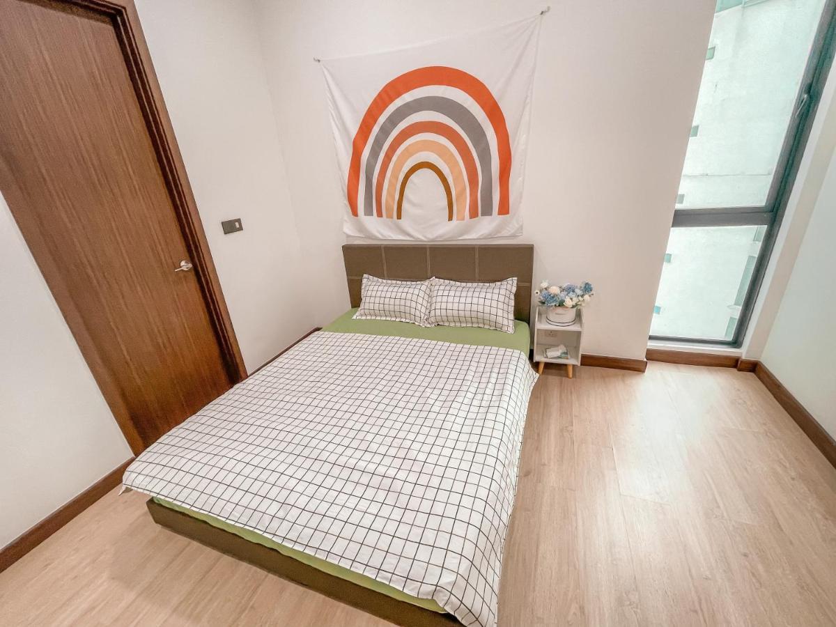 Starry Homes @ Green Haven 2Beds 2Bath+Pool View マサイ エクステリア 写真