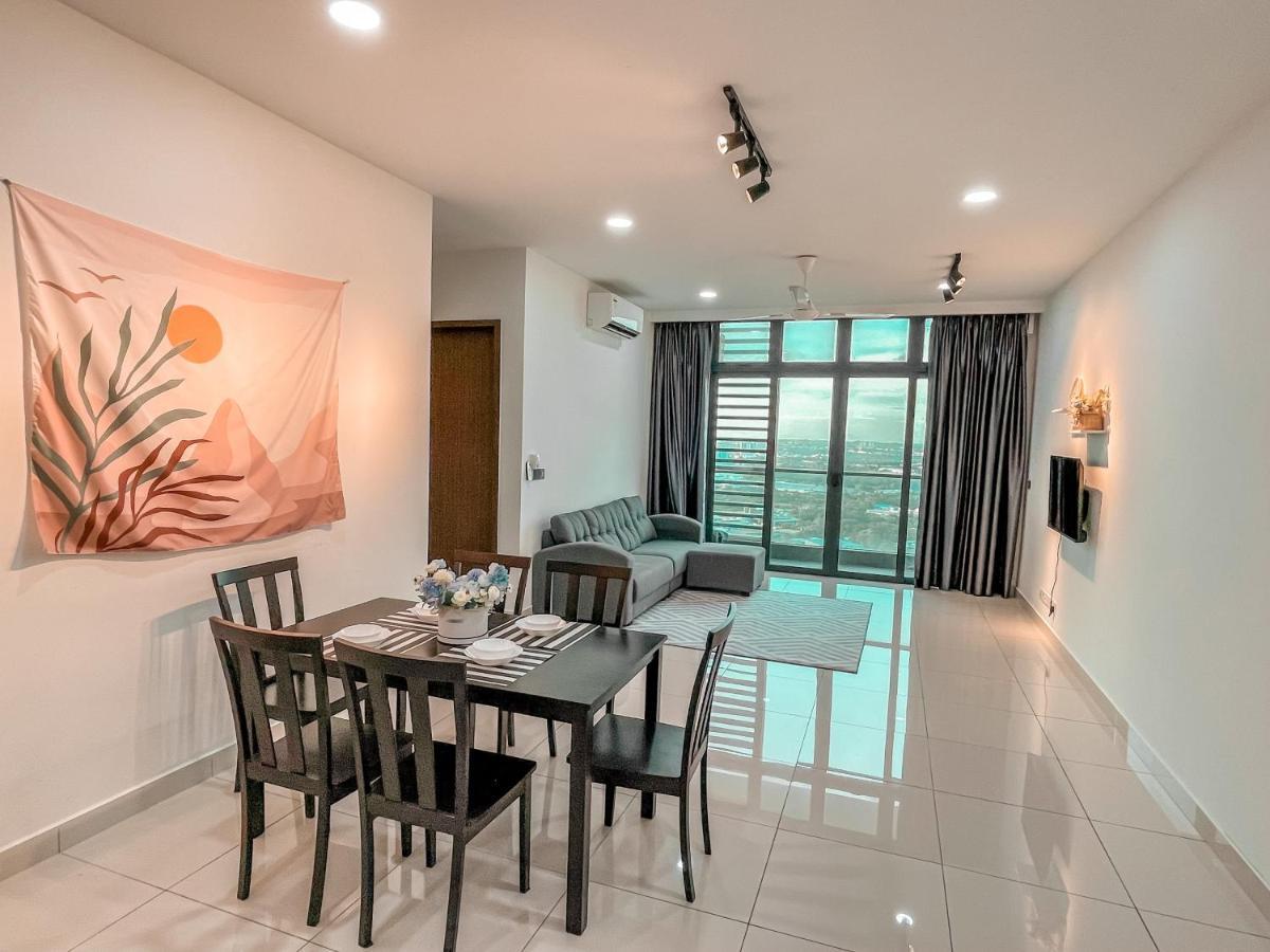 Starry Homes @ Green Haven 2Beds 2Bath+Pool View マサイ エクステリア 写真